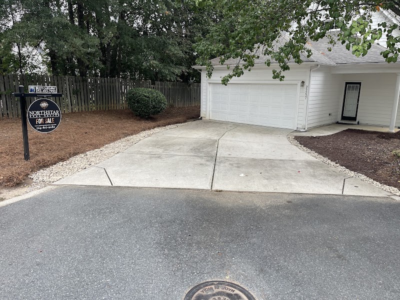 New grass life LLC at work